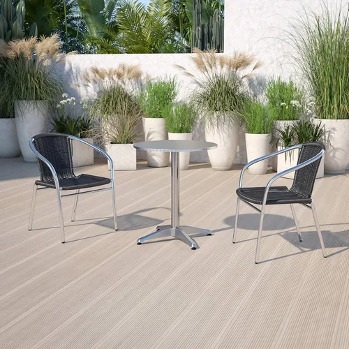 Vista 10 de EMMA + OLIVER Silla apilable de aluminio y ratán beige para interiores y exteriores Aluminio y beige