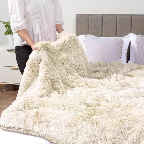 Vista 6 de PAVILIA Manta mullida beige crema para sofá, afelpada y cálida, súper suave y gruesa de piel sintética y sherpa, 50 x 60 pulgadas