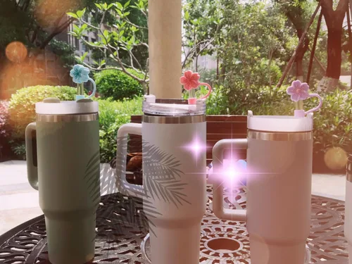 Vista 4 de Tapa de silicona para popote compatible con Stanley Cup 30, 40 onzas, a prueba de polvo, reutilizable, para vasos y botellas de agua