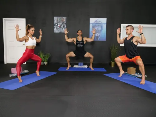 Vista 5 de CRITICAL BENCH.COM Em-Powering Yoga - Follow Along DVD