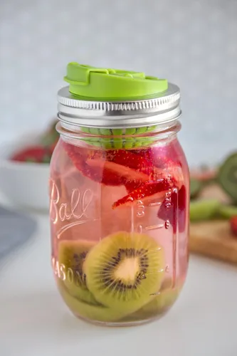 Vista 5 de Jarware Tapa de infusión de frutas para frascos Mason de boca regular, color verde (paquete de 2)