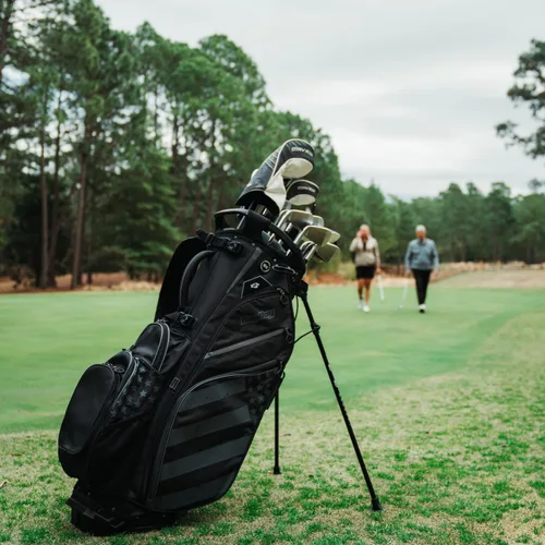 Vista 7 de Bag Boy Chiller Pro - Bolsa híbrida para soporte de golf