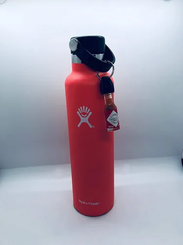 Vista 5 de Llavero de salsa picante con mini botella de salsa Tabasco