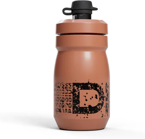 Vista 5 de CamelBak Podium - Botella de agua sucia de 15 onzas, Deep Sea Digi Camo Mud Cap Protection, Easy Squeeze Design, High Flow Self Sealing Cap