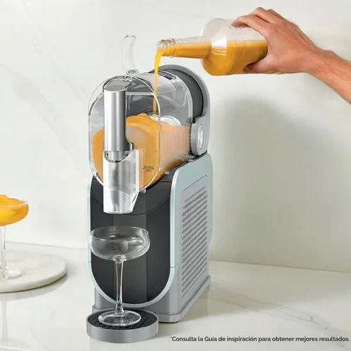 Vista 6 de SLUSHi con tecnología RapidChill, fabricante profesional de bebidas congeladas con jarra de 96 onzas, 5 programas Auto-iQ y boquilla