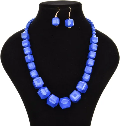 Vista 2 de Juego de collar de cuentas geométricas grandes y grandes, multicolor, bohemio, grueso, acrílico, gargantilla para mujeres y niñas, regalo de joyería