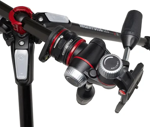 Vista 3 de Manfrotto Kit Trípode de 3 secciones, trípode para cámara con cabezal de 3 vías en aluminio con sistema de liberación rápida de movimiento, kit