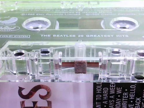 Vista 3 de 20 Greatest Hits