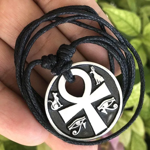 Vista 2 de Joyería pagana Ankh Cruz de la vida Anubis Bastet Bast Eye of Ra Horus Amuleto de protección egipcia para hombres y mujeres, collar con dije