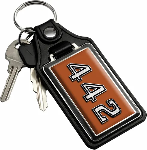 Vista 48 de Brotherhood Car Key Chain for Cutlass - Classic Models Keychain for Men and Women Gift Key Ring