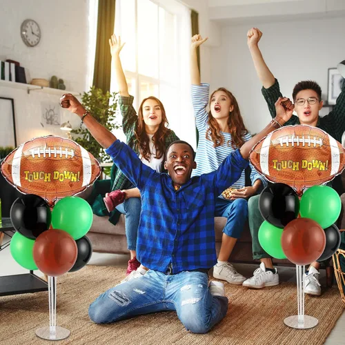 Vista 7 de Kit de soporte para globos de fiesta de fútbol 2 juegos con 2 globos de rugby de aluminio tipo bola, centro de mesa temático de fútbol para mesas