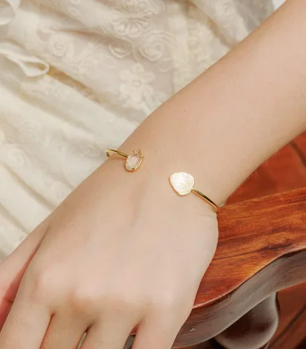 Vista 63 de OZEL - Pulseras para mujer, chapados en oro real de 18 quilates, pulseras de oro de cristal colorido para regalos