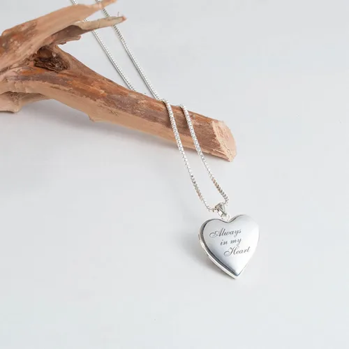 Vista 7 de PicturesOnGold - Collar con colgante de corazón de plata o oro con texto en inglés "Always in My Heart