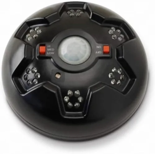 Vista 2 de AMERICAN HUNTER Swine Shine - Luz de cerdo verde de 36 LED resistente a la intemperie con sensor de movimiento para alimentadores