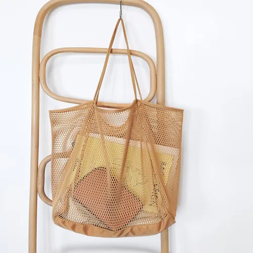 Vista 4 de Bolsa de hombro para mujer de malla para la playa