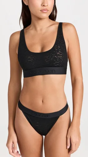 Vista 4 de Calvin Klein Ropa interior para mujer Intrinsic High Leg Tanga