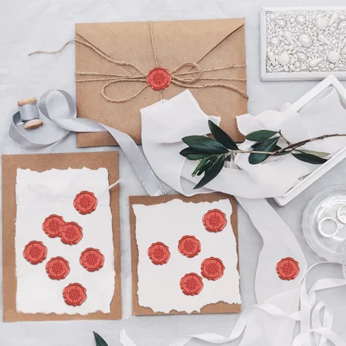 Vista 6 de CRASPIRE 50 calcomanías de sello de cera roja, brújula, autoadhesivas, sello de cera, sobre para invitación de boda, álbum de recortes, bricolaje