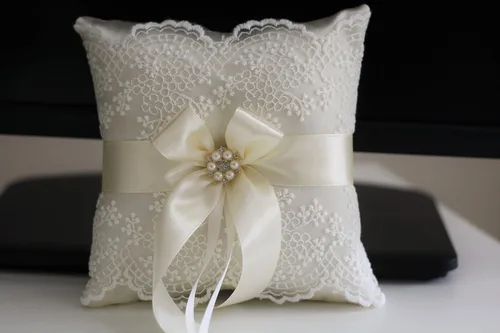 Vista 5 de Almohada de marfil para anillo de boda de marfil Colección de encaje Almohada de boda de encaje