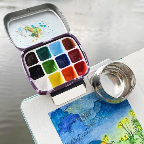 Vista 6 de Caja de estuche de acuarela portátil de mini lata de 12 pozos vacía con bandeja de mezcla de pintura es un pequeño kit de almacenamiento para viajes