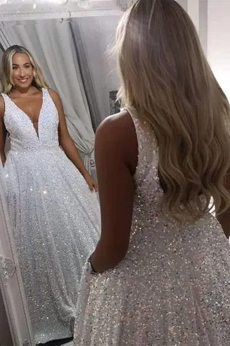Vista 5 de Joustavuus Vestido de fiesta de lentejuelas con cuello en V, largo, formal, vestido de fiesta con tirantes delgados brillantes y bolsillos