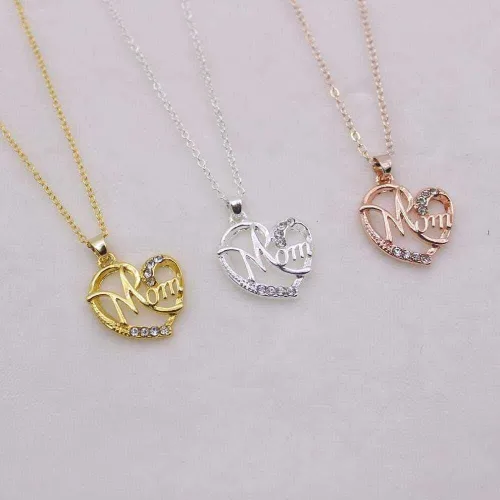 Vista 2 de MERSDW - Collar con dije de corazón de melocotón caliente, mamá, amor, con letra corta, cadena al vacío, platino, creativo, circón, collar