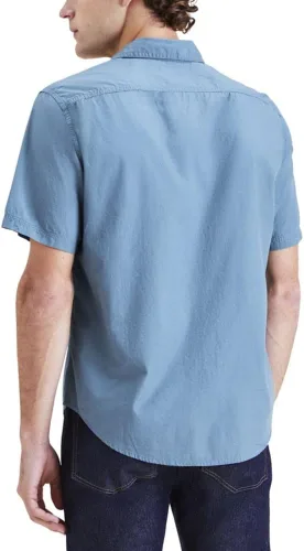 Vista 2 de Dockers Camisa utilitaria de manga corta de ajuste regular para hombre