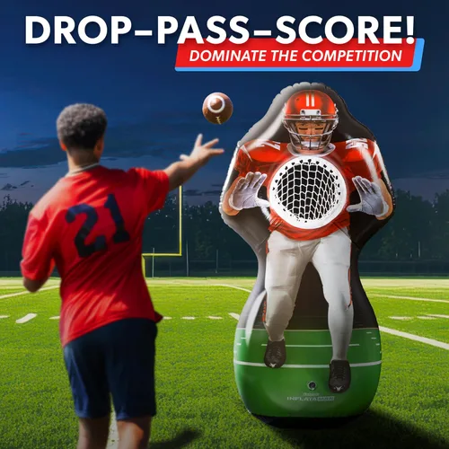 Vista 2 de GoSports Inflataman Football Challenge - Incluye 4 balones de fútbol de goma, bomba de balón y marcador - Juego inflable de lanzamiento