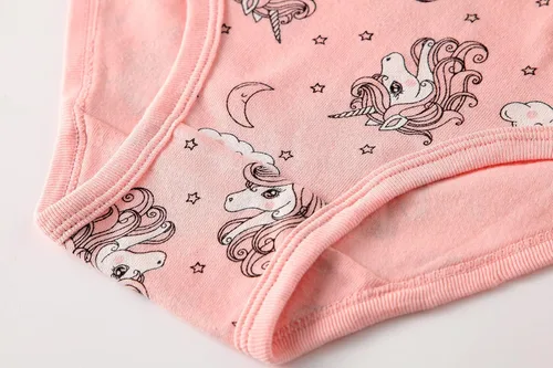 Vista 4 de KikizYe Bragas de algodón suave para niñas pequeñas y grandes, ropa interior surtida
