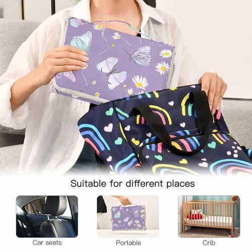 Vista 5 de Cambiador portátil para bebé – Mariposa púrpura impermeable cambiador de pañales cambiador de viaje con almohada incorporada – Regalo de ducha