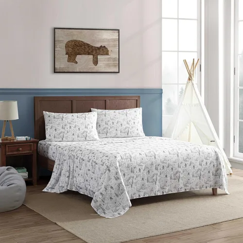 Vista 2 de Eddie Bauer Kids - Juego de sábanas individuales con sábana bajera y funda de almohada Big Foot Senderismo Blanco