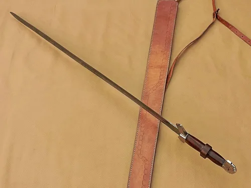 Vista 5 de Espada vikinga de acero de Damasco hecha a mano con mango de madera de rosa Espada medieval con vaina.