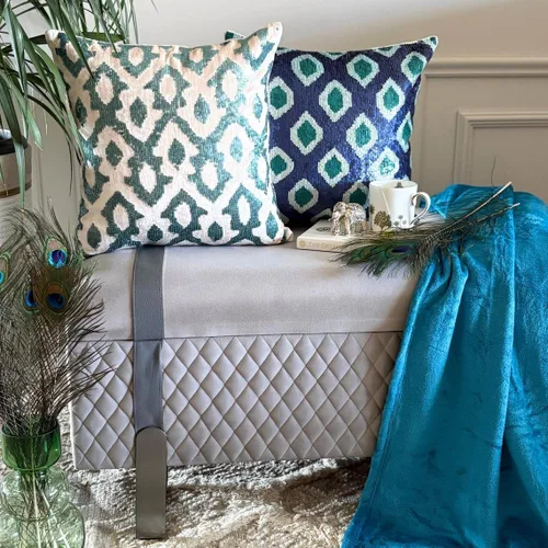 Vista 127 de The HomeCentric Funda de almohada con cremallera, funda de cojín azul de 12 x 12 pulgadas, funda de cojín de algodón bordado para sofá, diseño