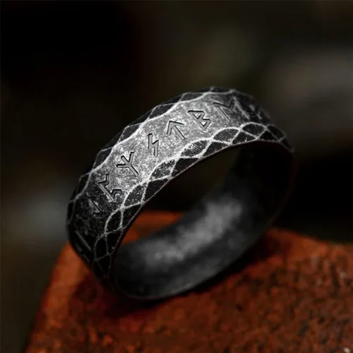 Vista 5 de Anillos vikingos de acero inoxidable con runas vikingas nórdicas nórdicas, anillo de boda para hombres y mujeres, regalos de joyería