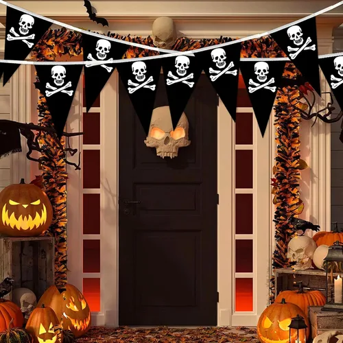 Vista 6 de MARFOREVER Cartel de pirata de 52.5 pies, decoraciones de fiesta pirata, pancarta de cumpleaños de Halloween, guirnalda triangular, banderines