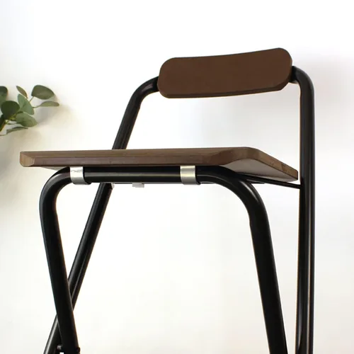 Vista 5 de Taburete de bar plegable moderno de acero para desayuno, asiento de plástico, sillas plegables para exteriores, silla de comedor impermeable