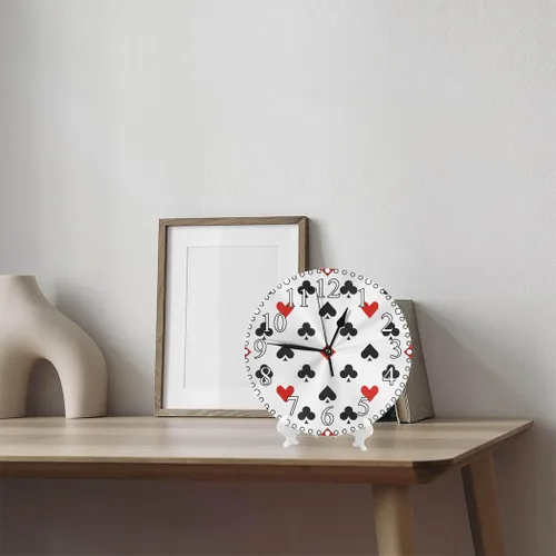 Vista 6 de Reloj de pared de póquer rojo y negro con forma de triángulo de corazón geométrico de 10 pulgadas, silencioso, sin tictac, funciona