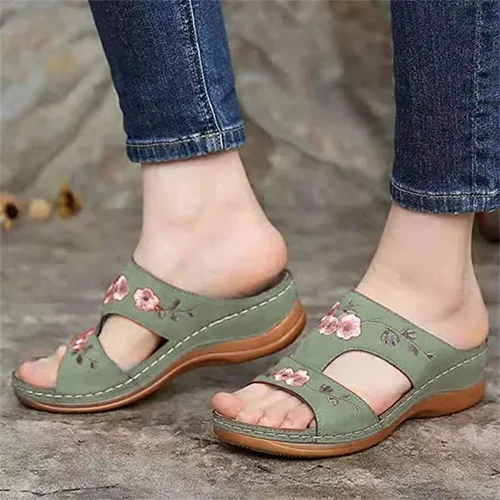 Vista 2 de Ladmiple Sandalias ortopédicas florales de moda 2023 con soporte de arco, zapatillas romanas casuales con puntera abierta