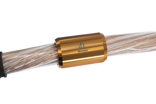 Vista 8 de iFi – Quasar - Cable de alimentación equilibrado geométricamente Reducción del ruido del sistema Cobre puro Polímero resistente a los impactos