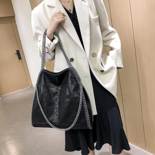 Vista 8 de JOTHIN Bolso grande para mujer, bolso cruzado con cadena, bolso de mano de diseñador para mujer, bolso de hombro (negro)