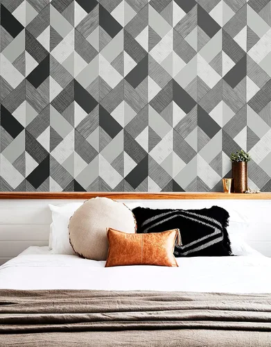 Vista 4 de NextWall Stacy Garcia Home Marquetry Papel tapiz geométrico para despegar y pegar (Greystone)