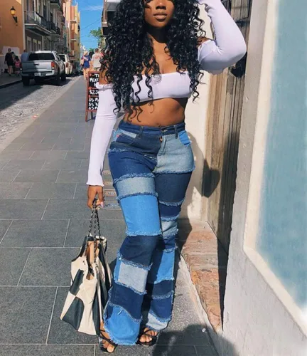 Vista 4 de PAODIKUAI Jeans de retazos para mujer, con dobladillo sin procesar, corte de bota