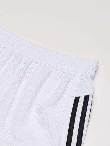 Vista 2 de adidas Pantalones cortos de malla para niñas grandes de 5 pulgadas, Blanco