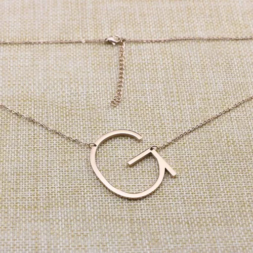 Vista 5 de Yiyang - Collar con inicial grande, dije de letra grande, regalo de cumpleaños, para mujer, hermana, esposa, amiga