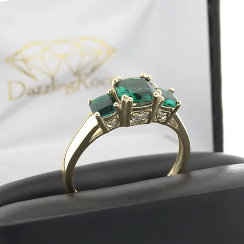 Vista 40 de Dazzlingrock Collection Anillo de boda de 3 piedras preciosas creadas en el centro de cojín de 0.04 quilates y diamante blanco natural redondo
