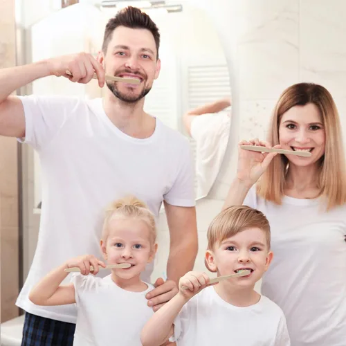 Vista 3 de Sieral 12 cepillos de dientes de bambú a granel, cerdas suaves, cepillos de dientes de bambú envueltos individualmente para adultos, viajes
