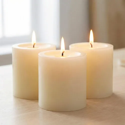 Vista 4 de Richland® Juego de 20 velas de pilar de 2 x 3 pulgadas, color marfil sin perfume