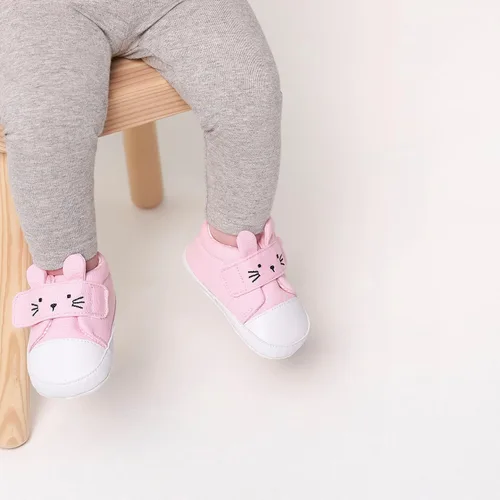 Vista 4 de Gerber Zapatillas unisex para bebé, zapatos de cuna para recién nacidos, niños pequeños, neutros, para niño y niña