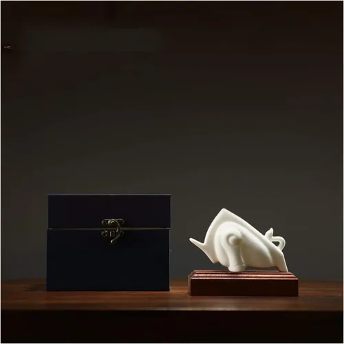 Vista 11 de NYKK Escultura de estatua de feng shui chino, muebles creativos de toro de la suerte, mascota alcista del año del toro, NIU Turns Universo, sala