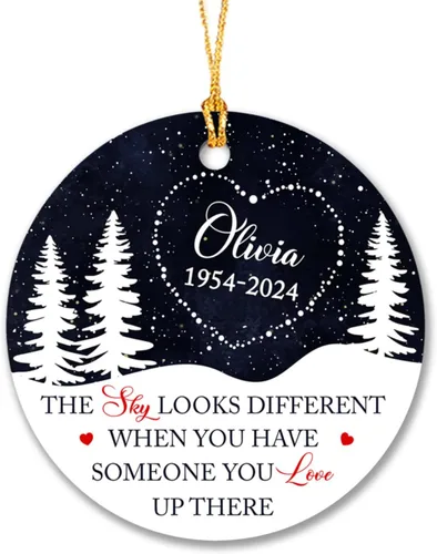 Vista 17 de Adorno personalizado de Our Christmas As A Family of Three 2025 – Primera Navidad como familia de 3 zorros – Regalos para padres recién nacidos