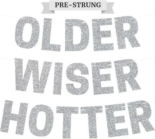 Vista 10 de Cartel preencordado de Older Wiser Hotter - No DIY - Cartel negro para fiesta de feliz cumpleaños con purpurina - Guirnalda preencordada en hebras